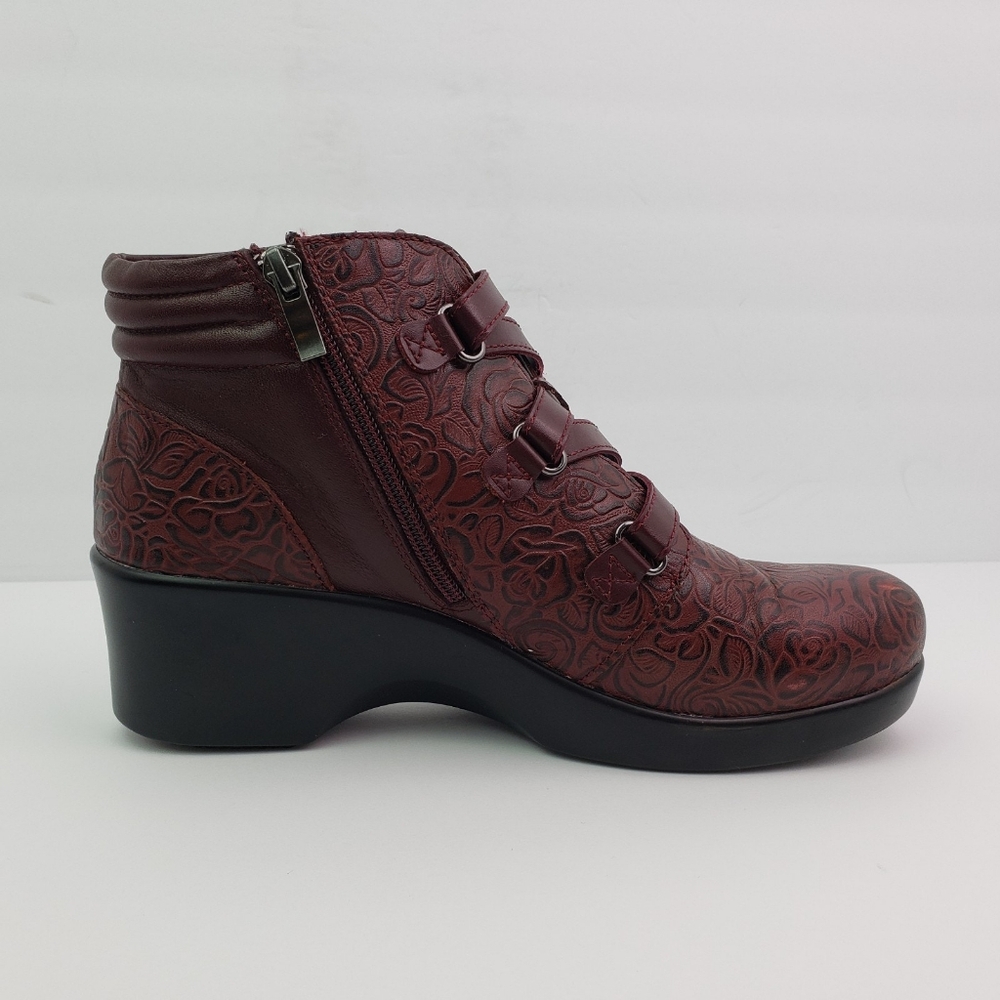 ALEGRIA Women's Chasenut Ankle Boots NWOT